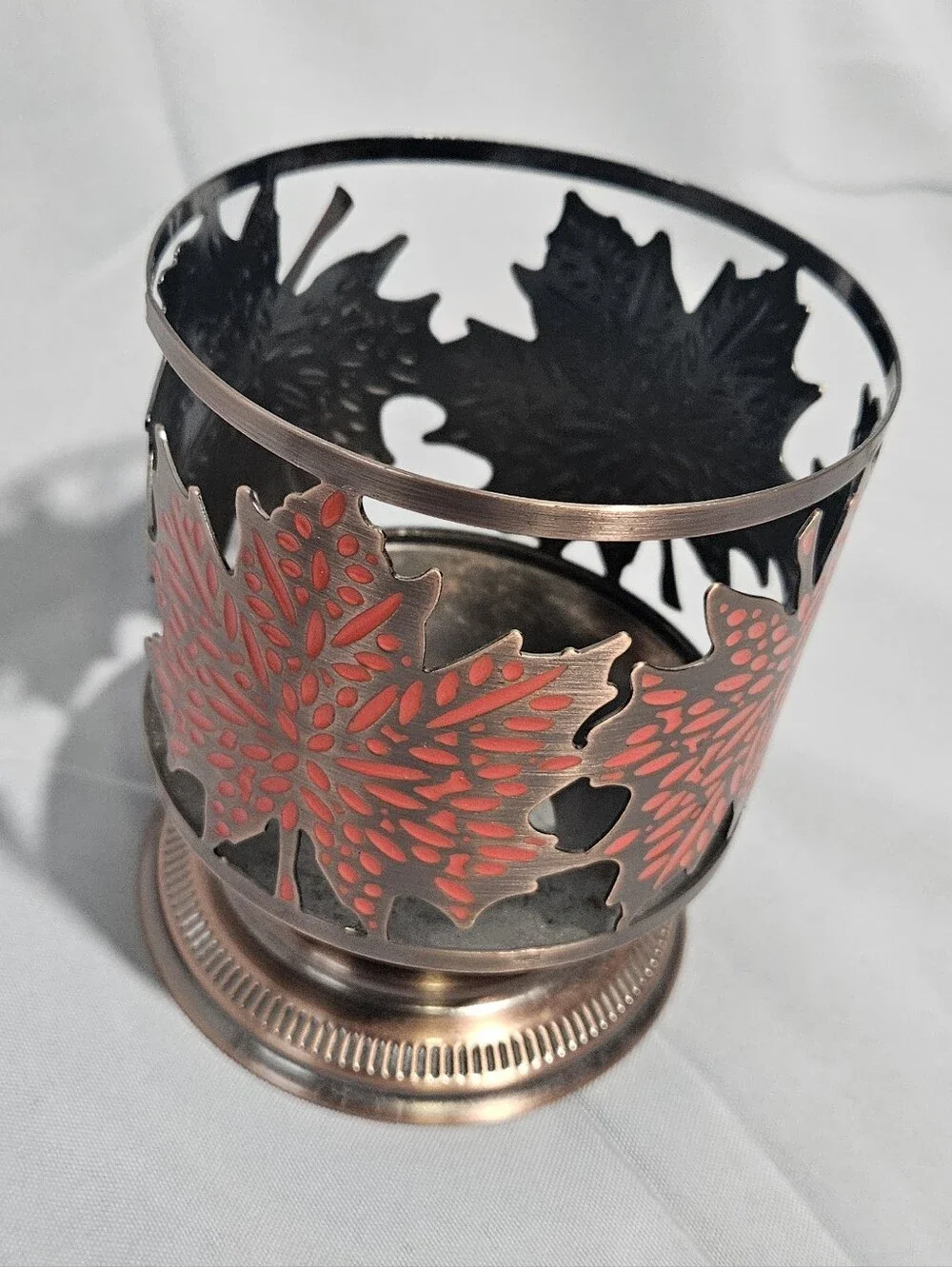 Bath & Body Works Seasonal Fall Autumn Halloween Leaf 3Wick Metal Candle Holder - Picture 2 of 4